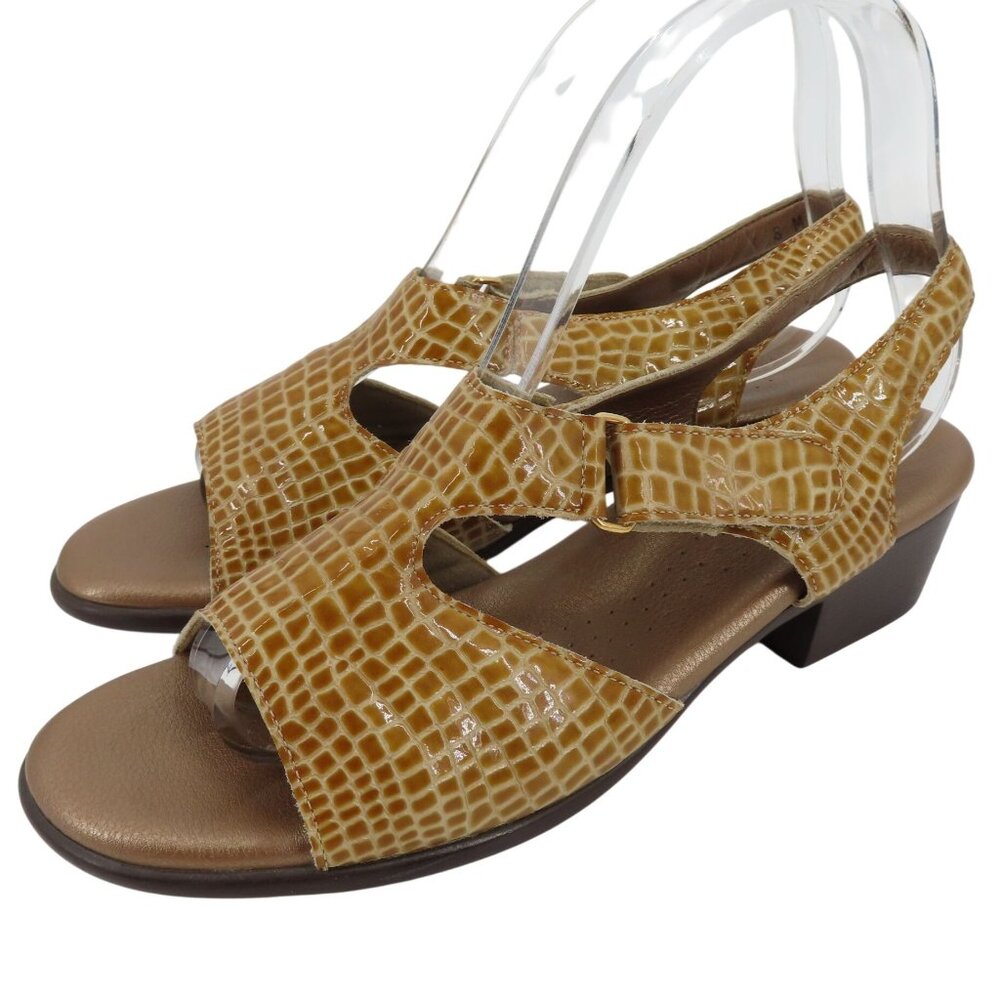 SAS San Antonio Shoes Tripad Women 8 M Yellow Embossed Sandals Comfort Shoes